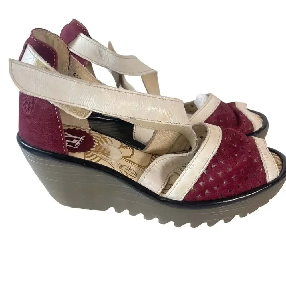 Fly London Womens Ynes Wedge Sandals Perforated Leather Comfort EU 37